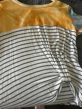Striped Twist-Front Women’s Top